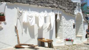 Alberobello trulli puglia guide tour
