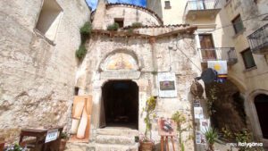 Altamura italy guide tour tasting bread focaccia