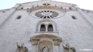 bari puglia italy guide tour guida turistica