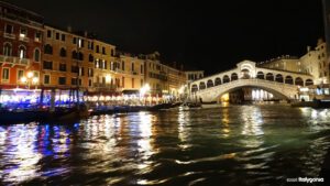 Venice Venezia private tour Italy ponte di Rialto bridge