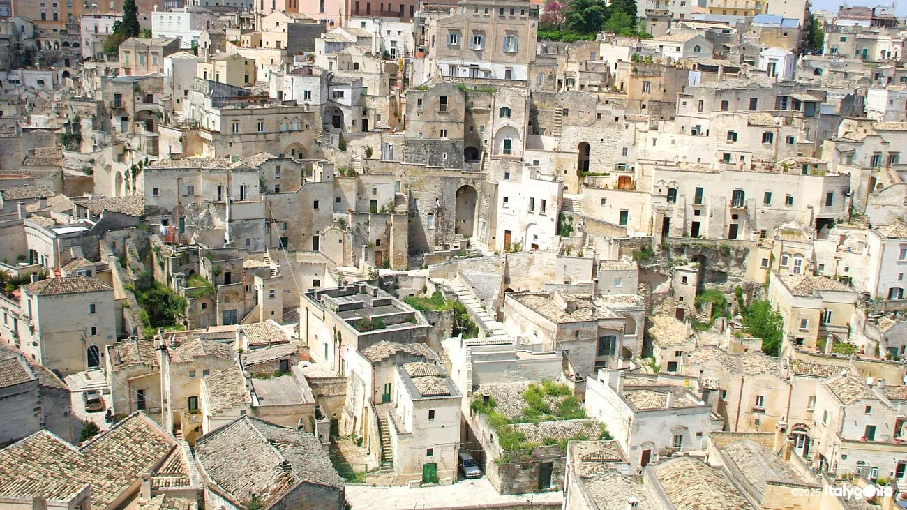 ITALYGONIA TRAVEL