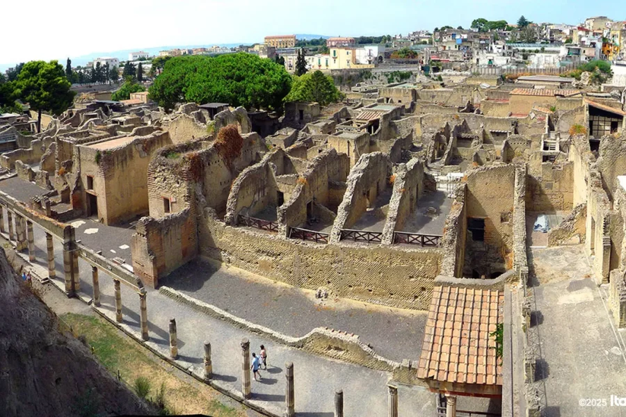 Herculaneum Private Tour: Ancient Roman Life & Ruins