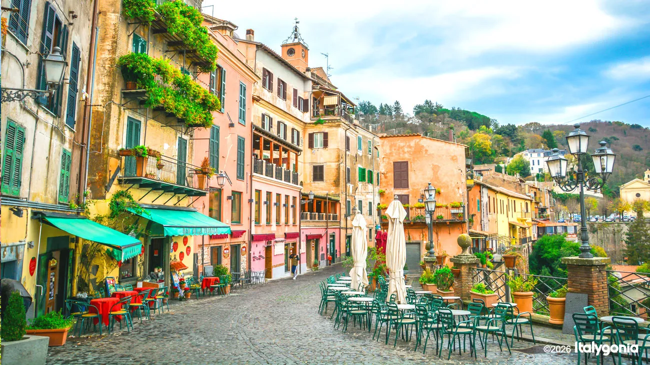 Nemi Private Tour: Lake Nemi Walking Tour & Hidden Gems