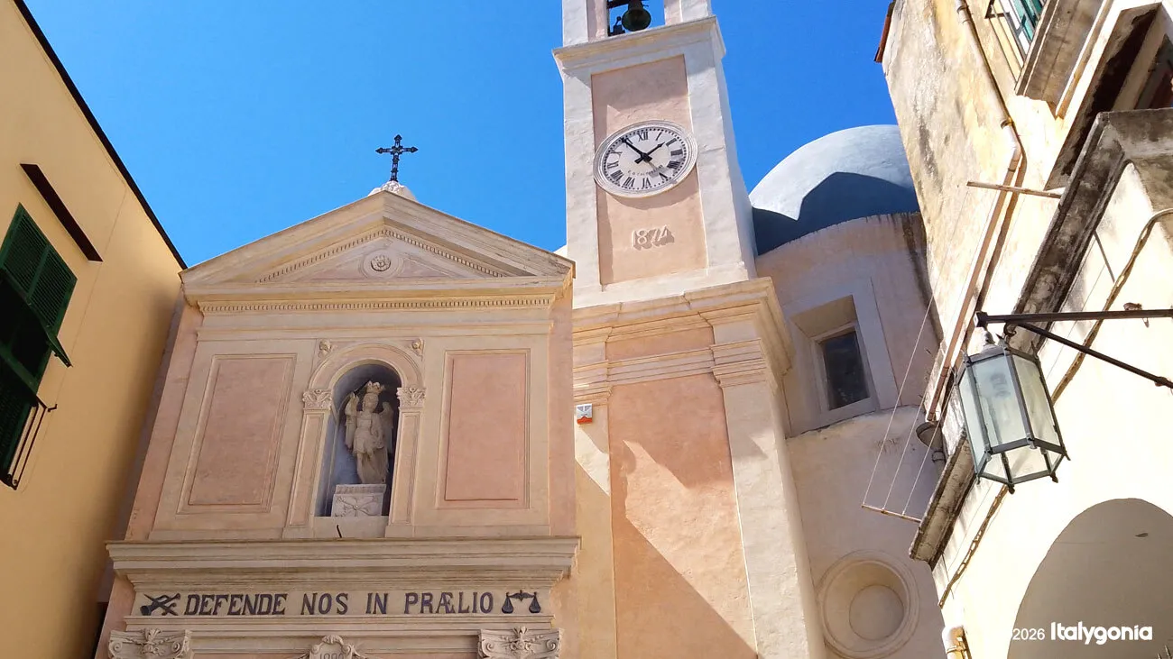 Procida Private Tour: Walking Tour & Island Highlights