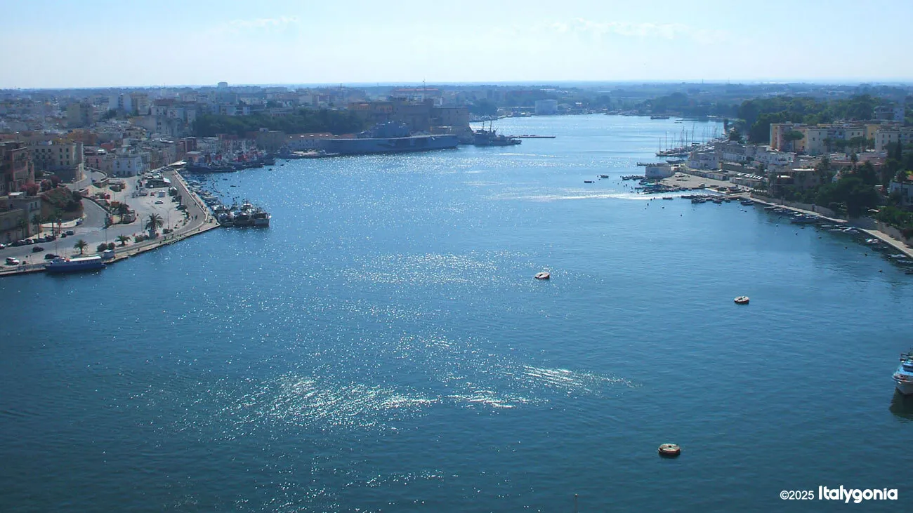 Brindisi Private Tour: Cruise Shore Excursion & Highlights