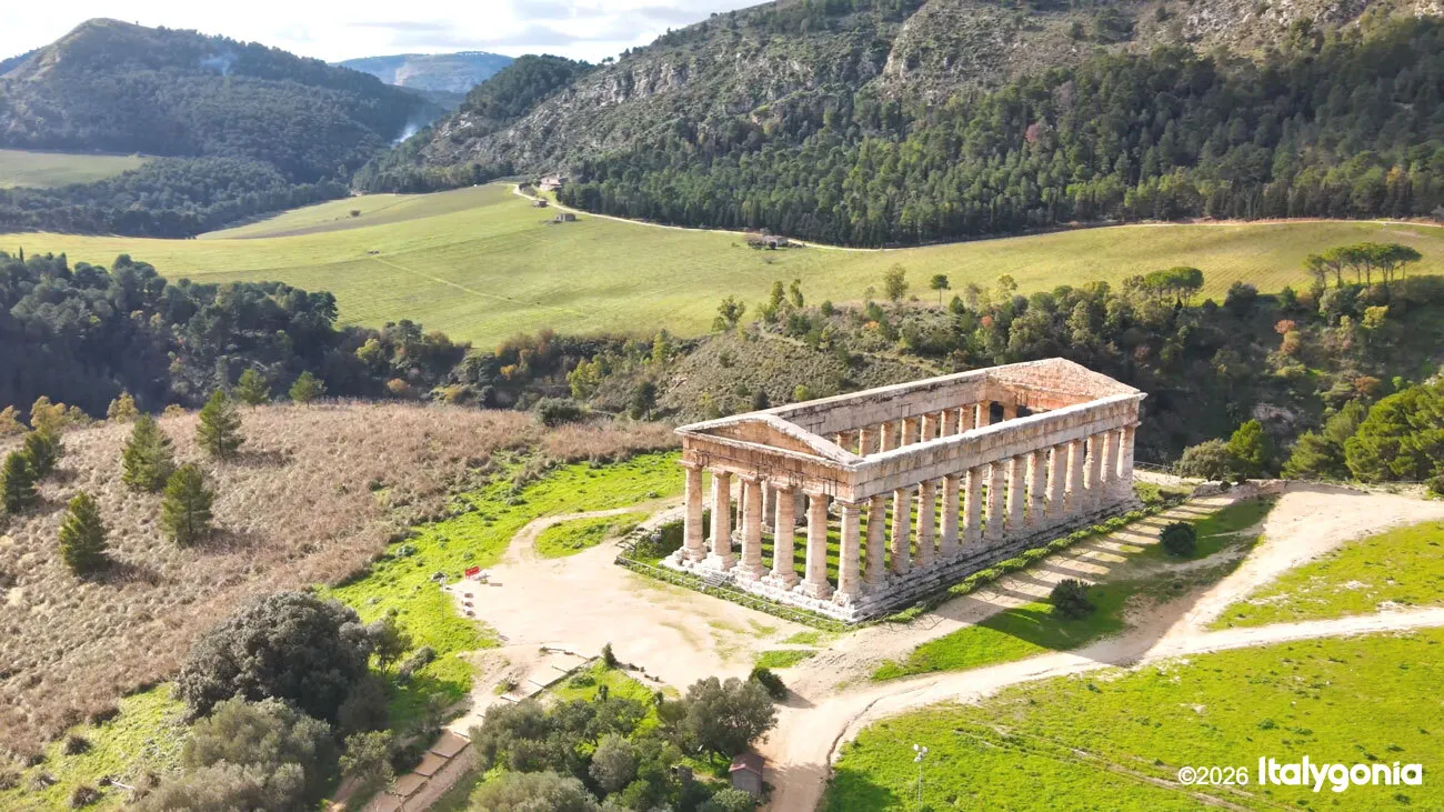 Segesta Private Tour: Archaeological Park & Temple