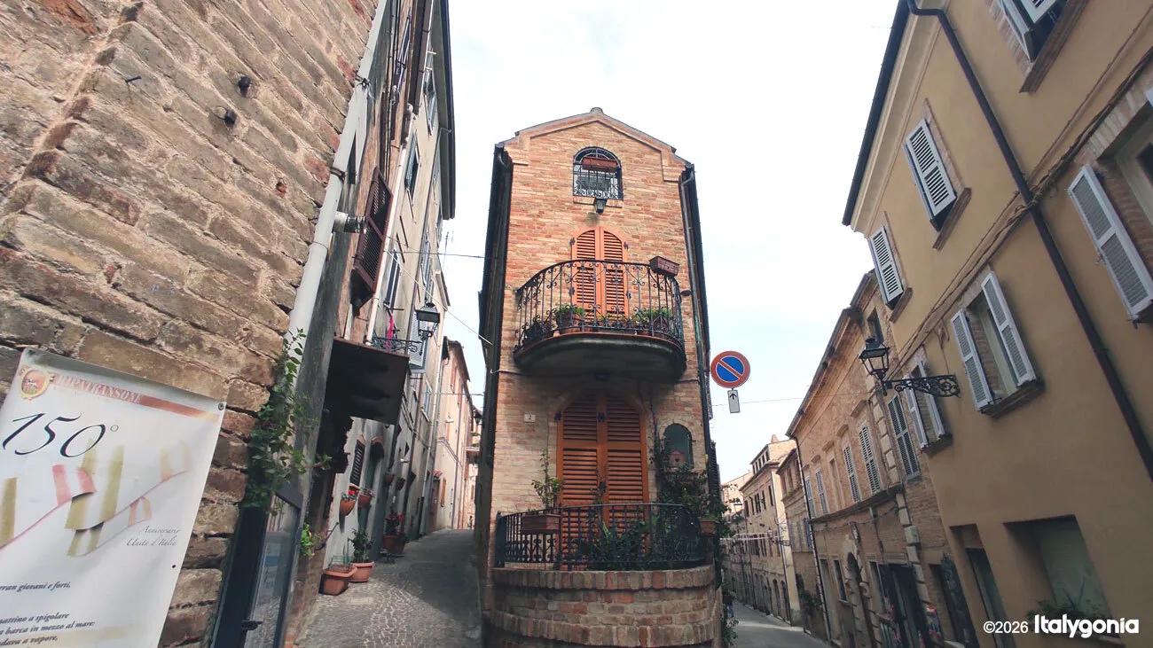 Ripatransone Private Tour: Medieval Village & Historic Center