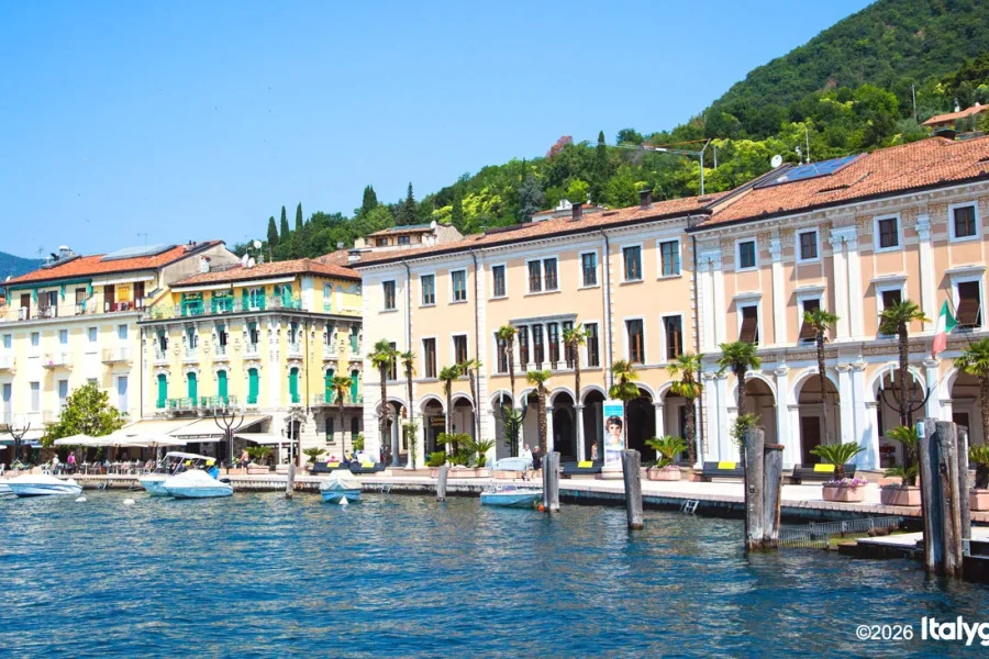 Salò Private Tour: Historic Center, Cathedral & Lake Garda Views