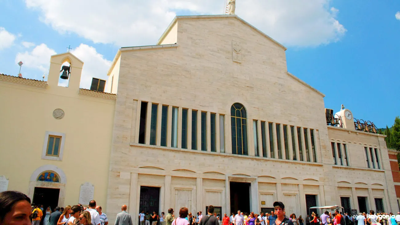 San Giovanni Rotondo Private Tour: Padre Pio Pilgrimage