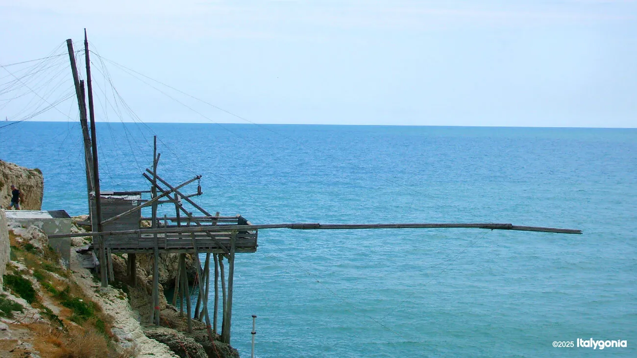 Vieste Private Tour: Old Town, Cathedral & Pizzomunno Monolith
