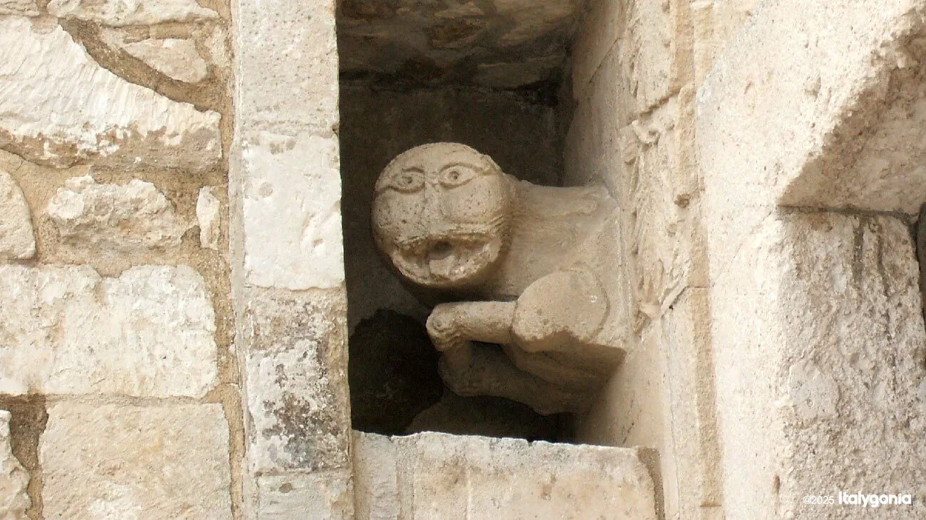Vieste Private Tour: Old Town, Cathedral & Pizzomunno Monolith