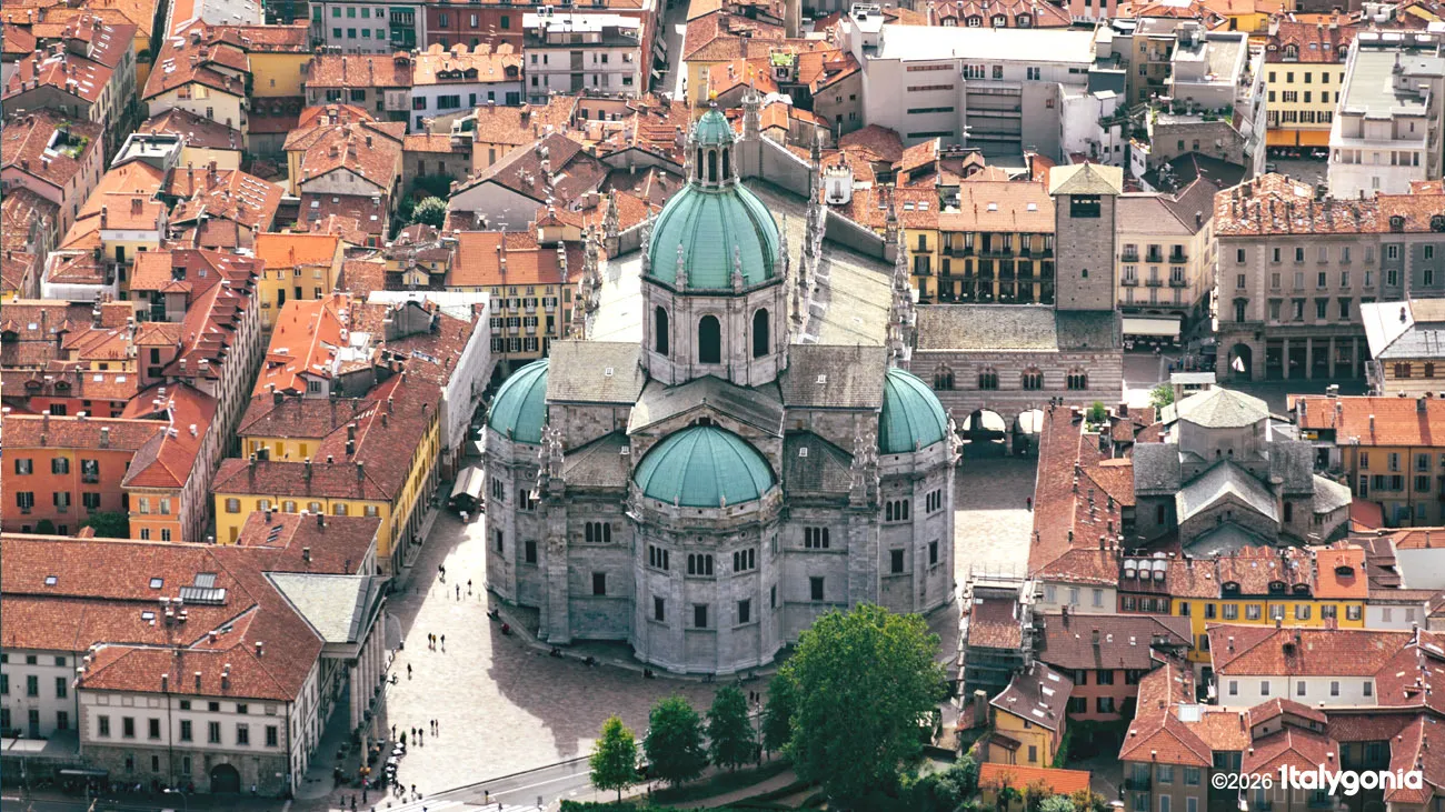 Como Private Tour: Historic Center & Lakefront Aperitif