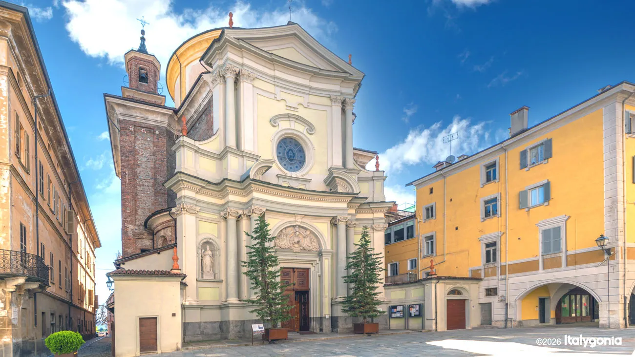 Cuneo Private Tour: Historic Center, Cathedral & City Landmarks