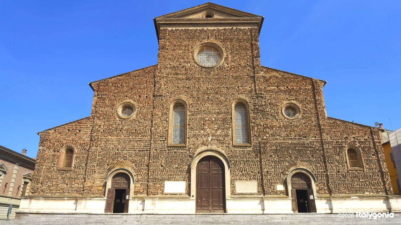Faenza Private Tour: Historic Center, Palaces & Ceramics