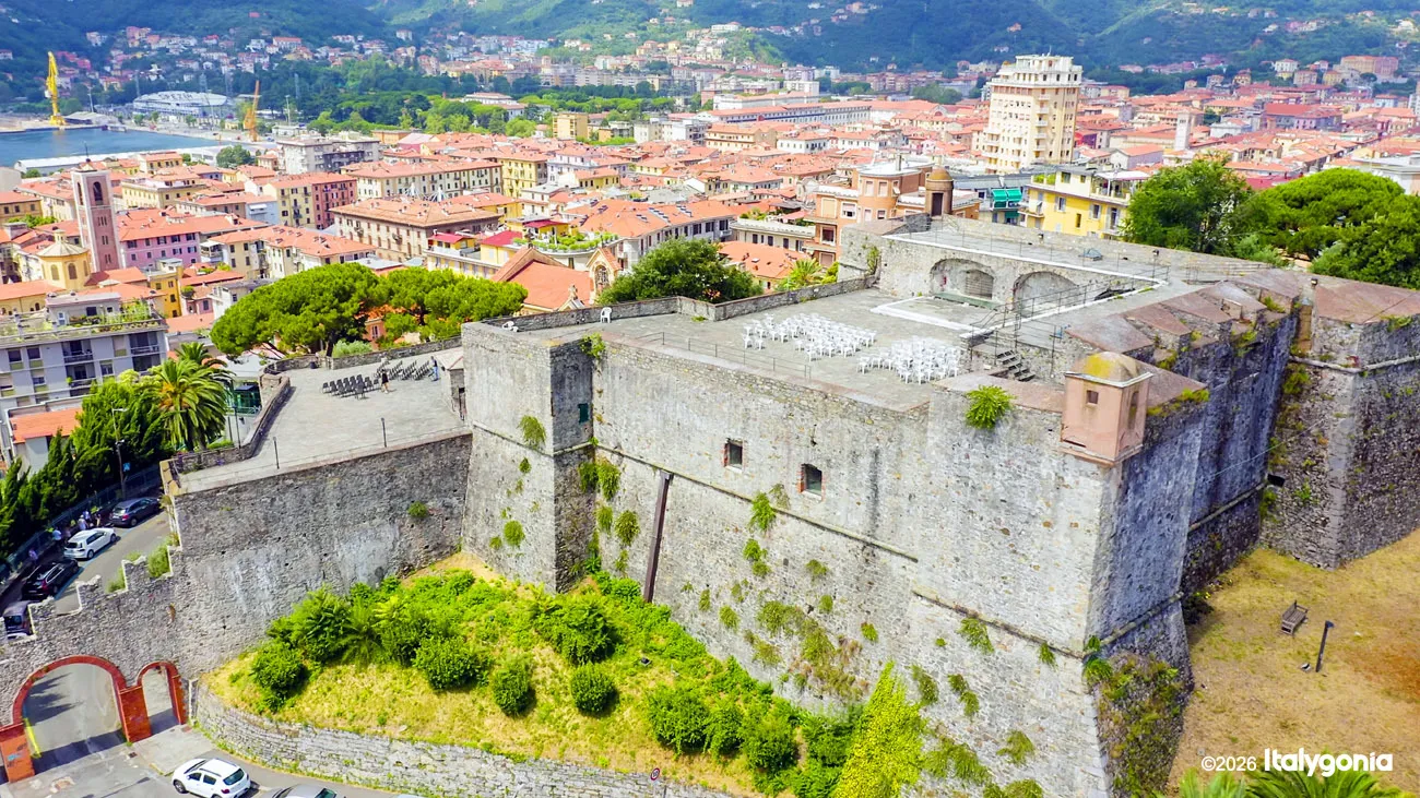 La Spezia Private Tour: Historic Center & Castle Views