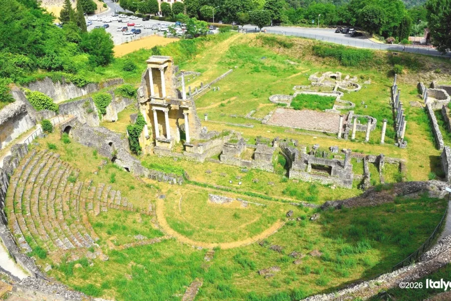 Volterra Private Tour: Etruscan Museum & Archaeological Park