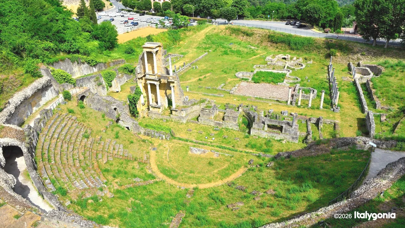 Volterra Private Tour: Etruscan Museum & Archaeological Park