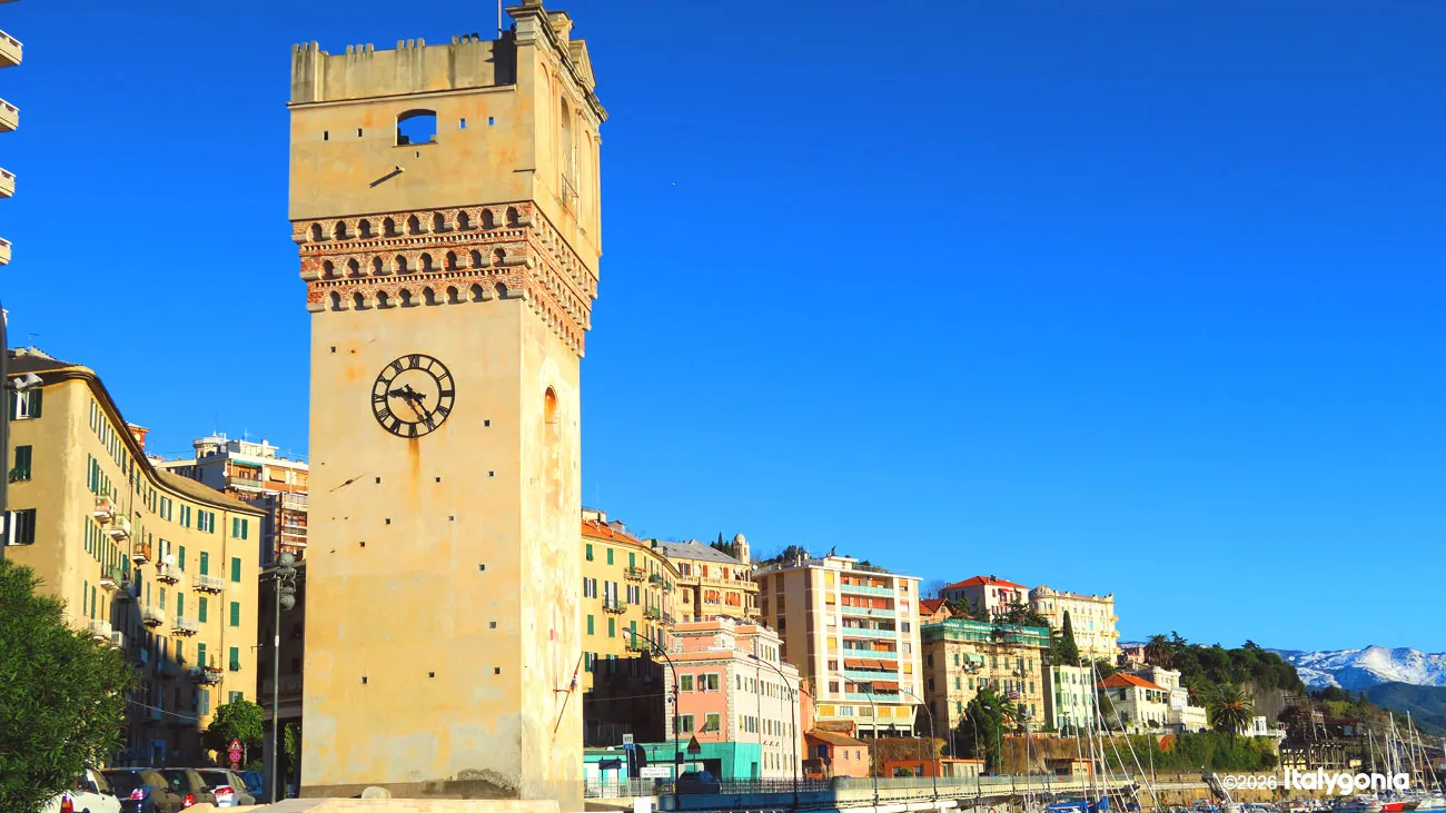 Savona Private Tour: Old Town, Harbor & Priamar Fortress Views